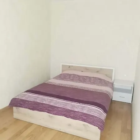 Appartement централ Targovichté